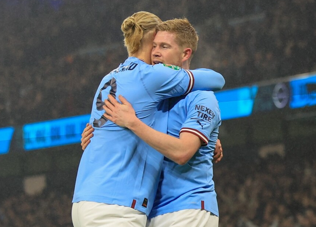 本菲卡战平曼联，德布劳内梅开二度世界杯