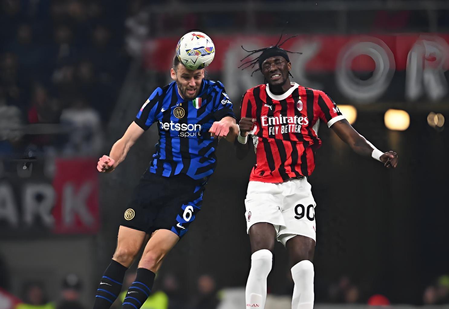 AC米兰绝杀国米，C罗扑点救主英超